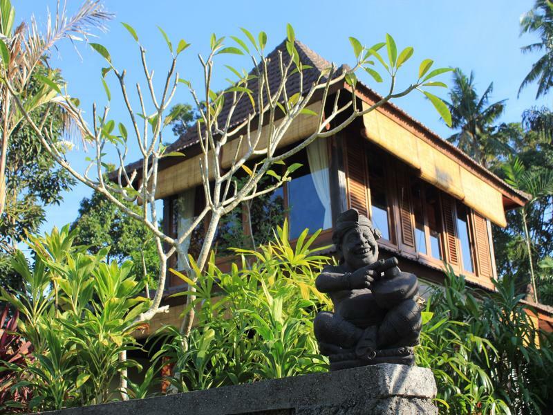 Sari Bamboo Villas Ubud  Bagian luar foto